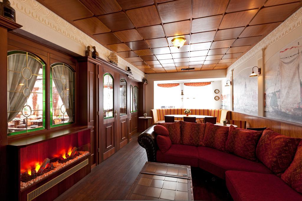 Hotel Fuer Dich Waren  Exterior photo